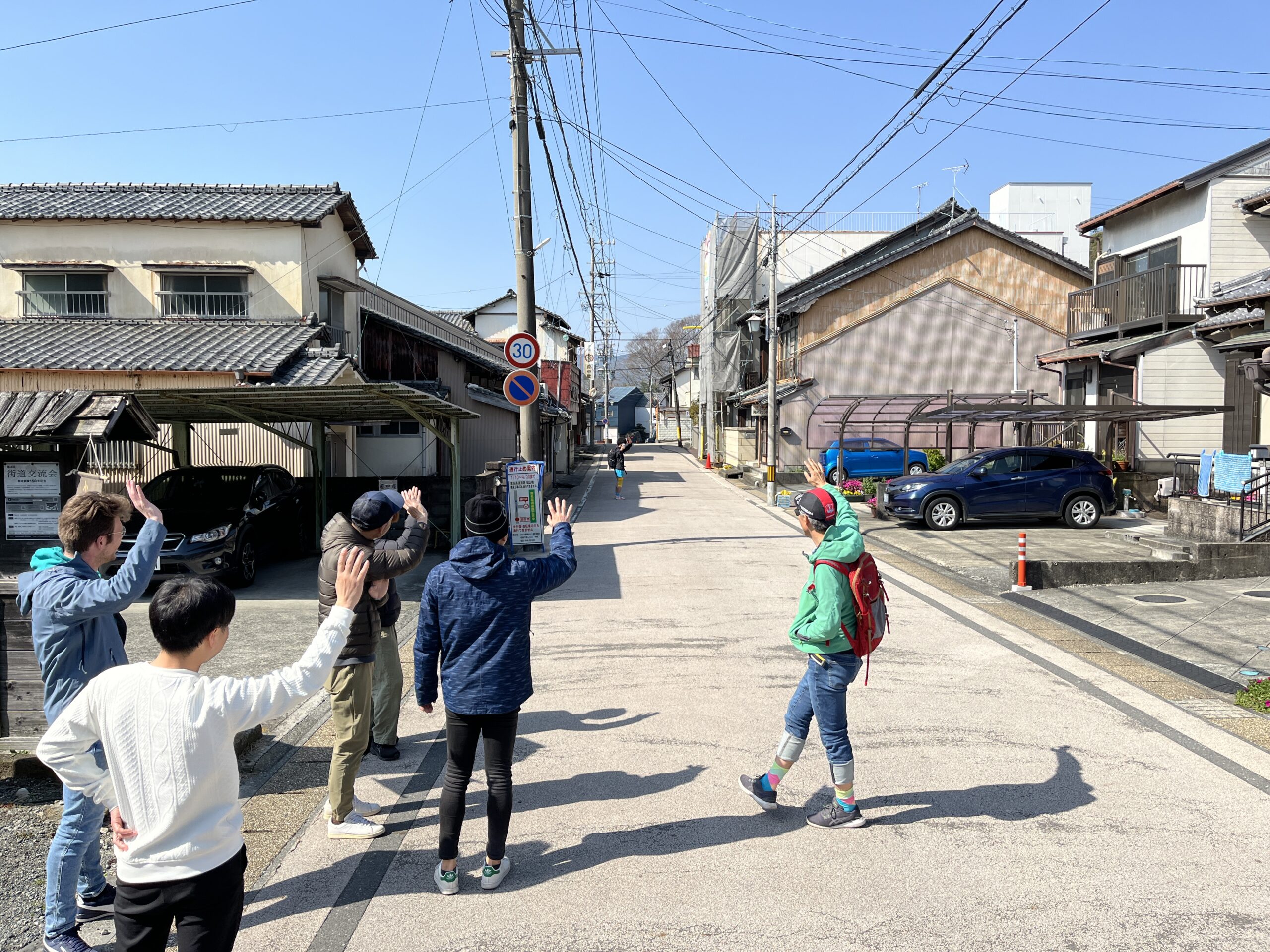 小さな朝市